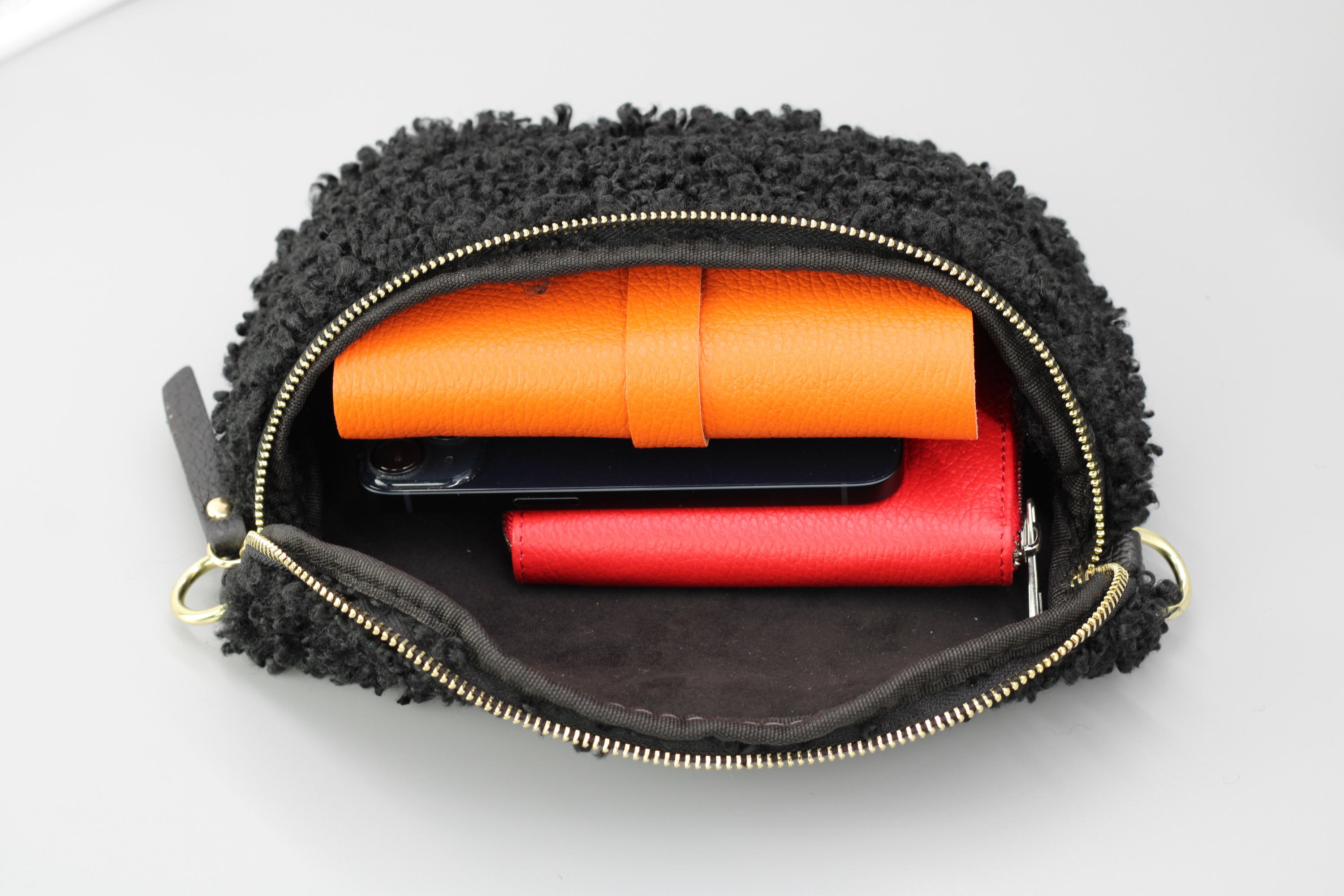 Teddy - Medium Schwarz (Gold)