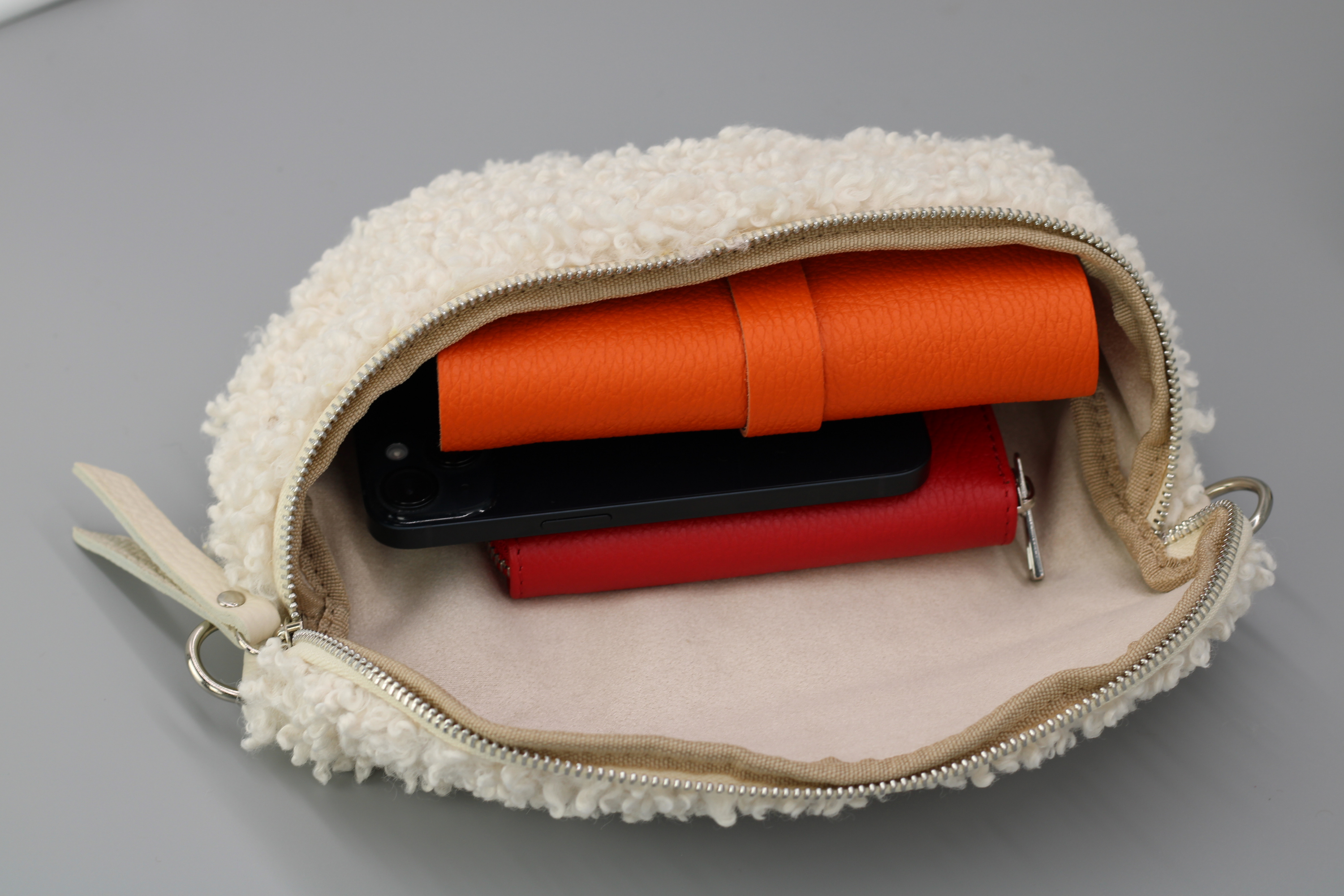 Teddy - Medium Beige (Silber)