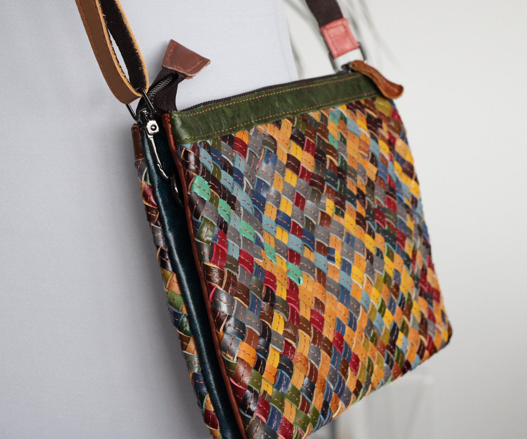 Bunte Schlanke Tasche