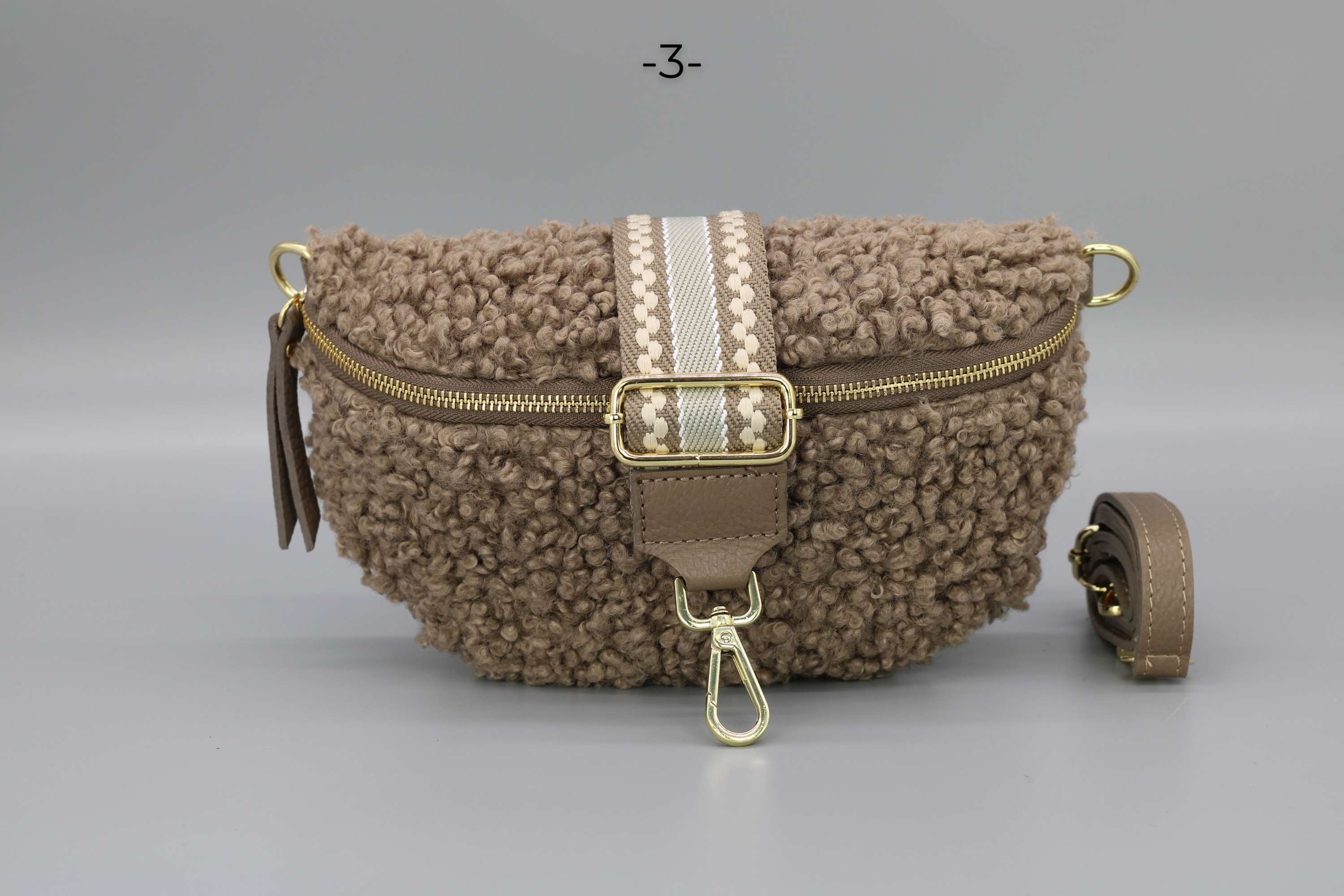 Teddy - Medium Taupe (Gold)