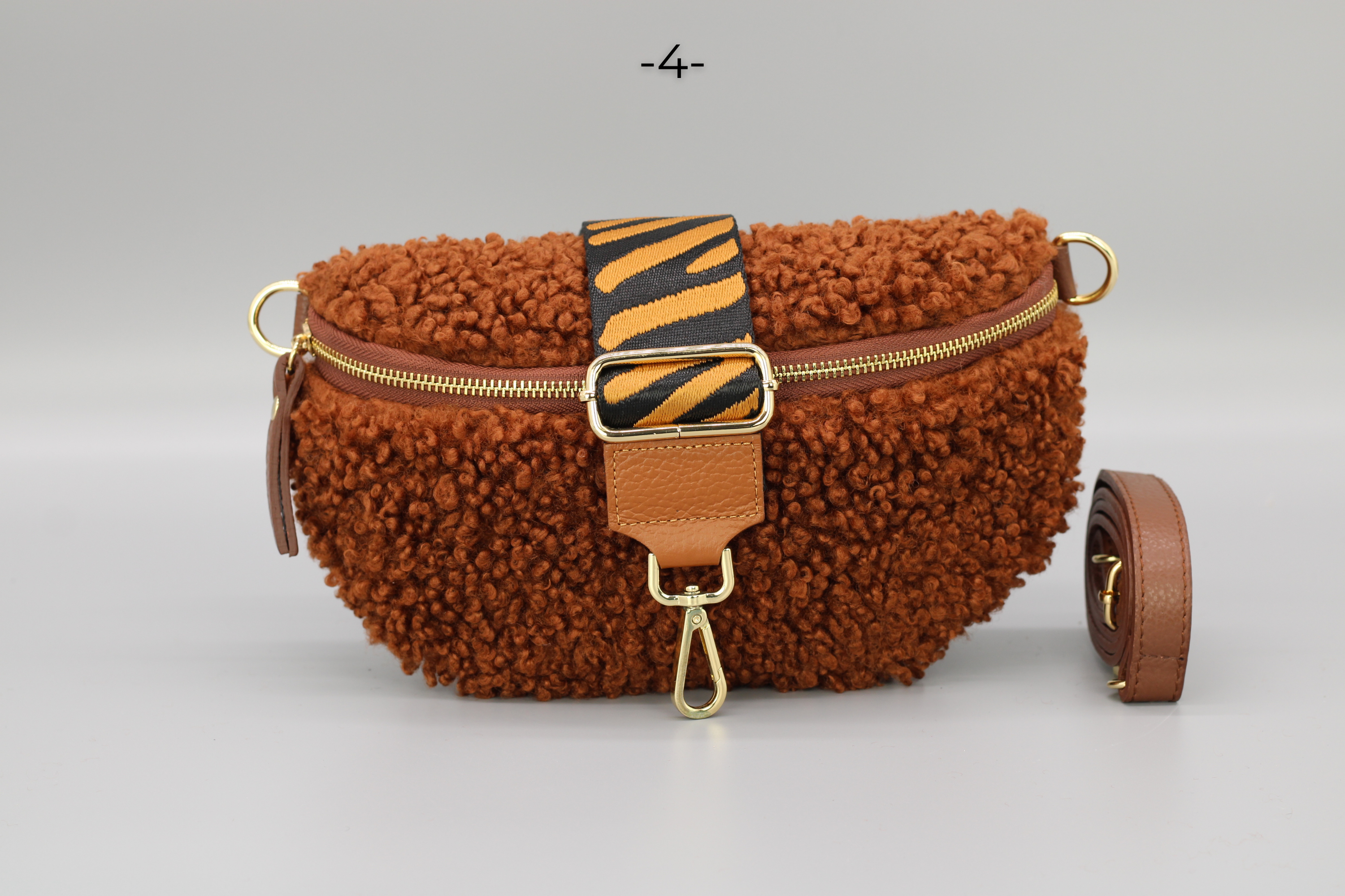 Teddy - Medium Cognac Braun (Gold)