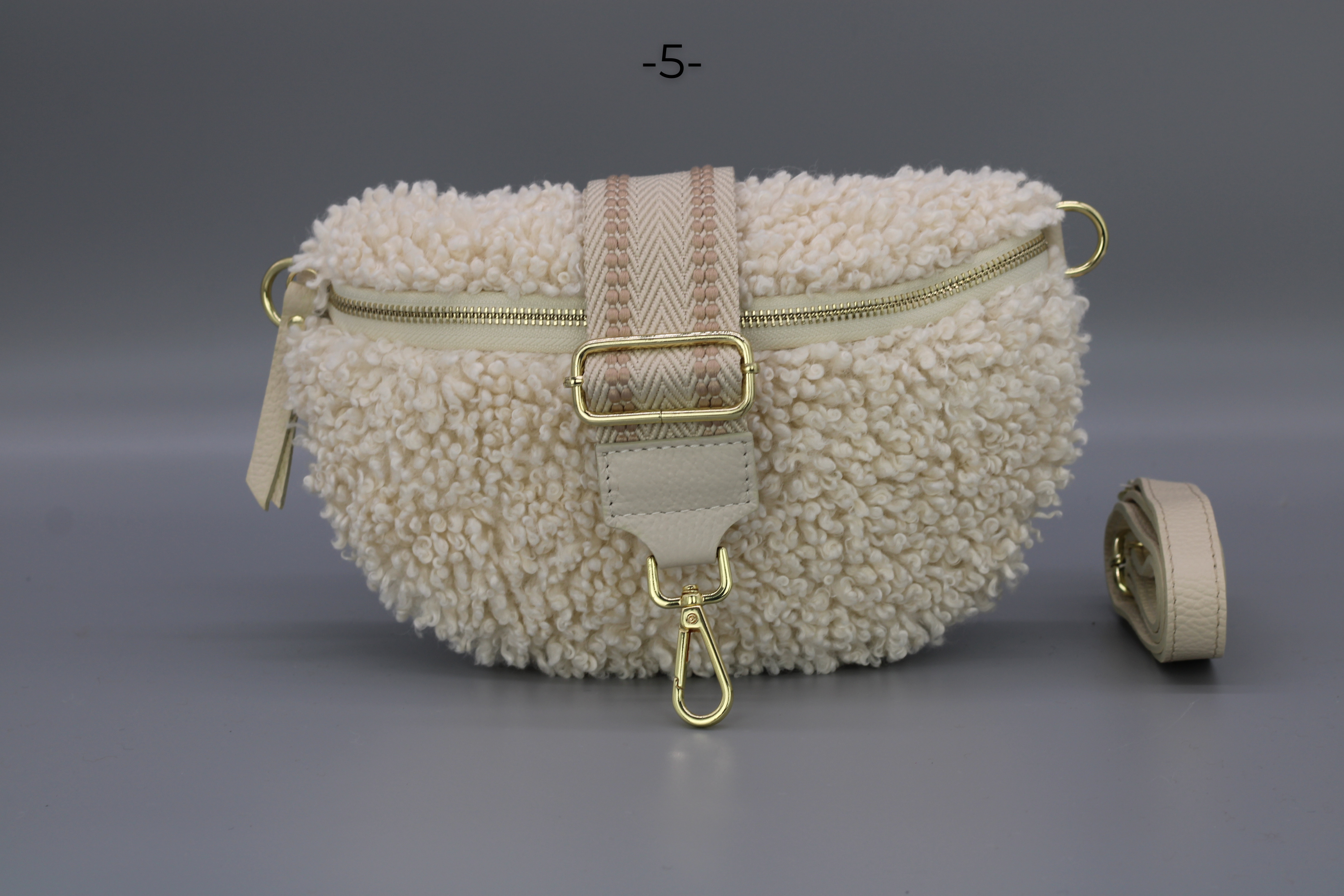 Teddy - Medium Beige (Gold)