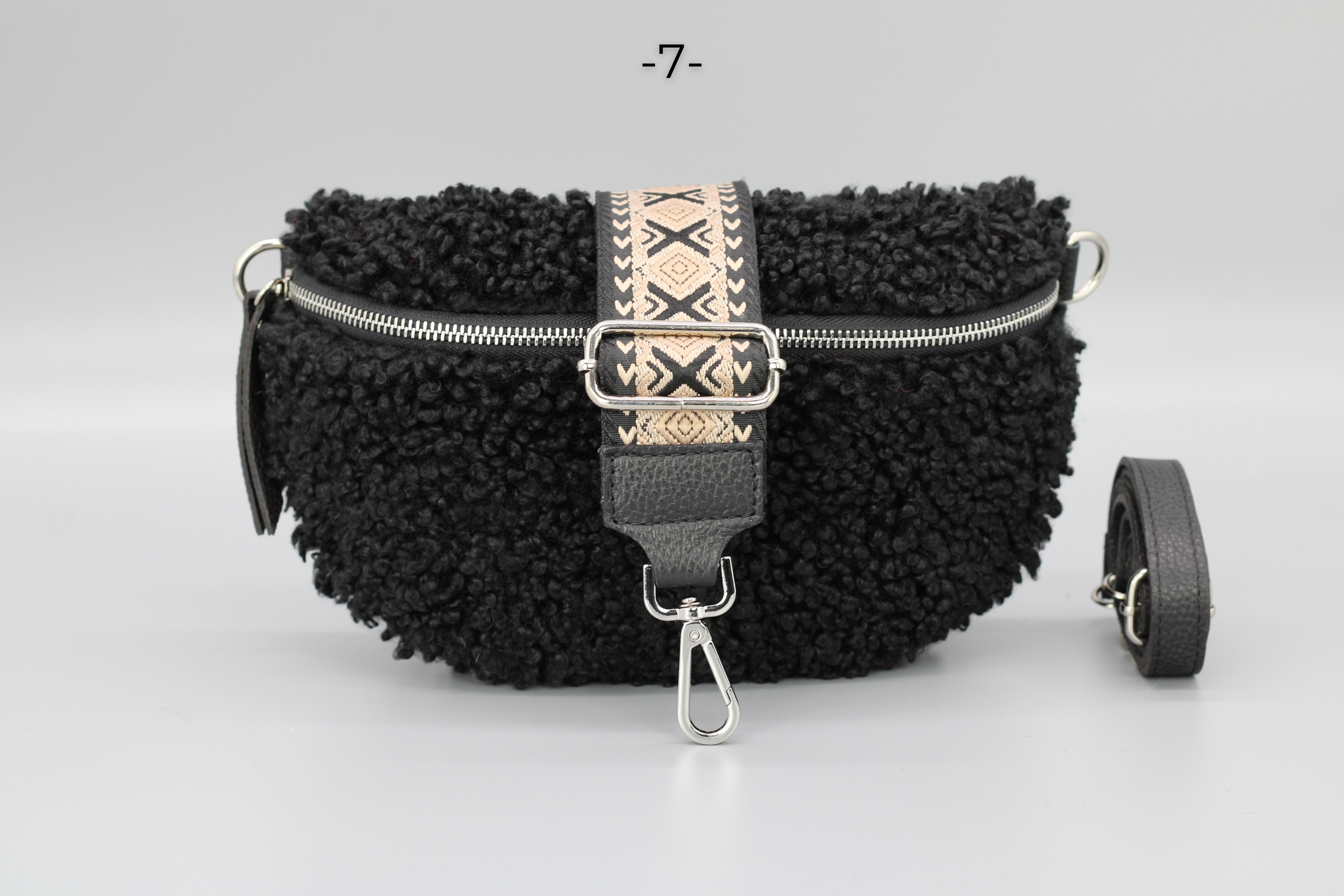 Teddy - Medium Schwarz (Silber)