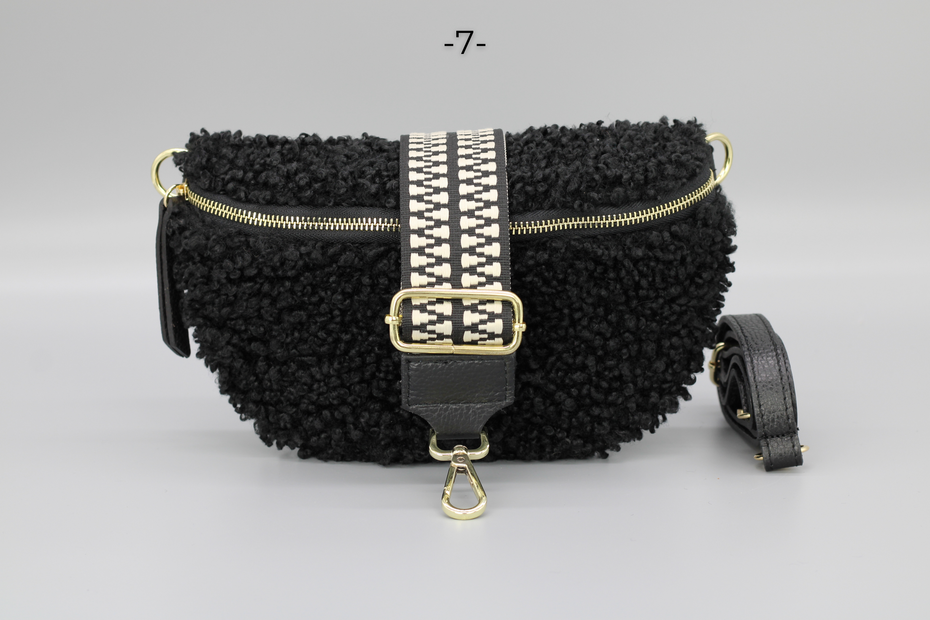 Teddy - Medium Schwarz (Gold)