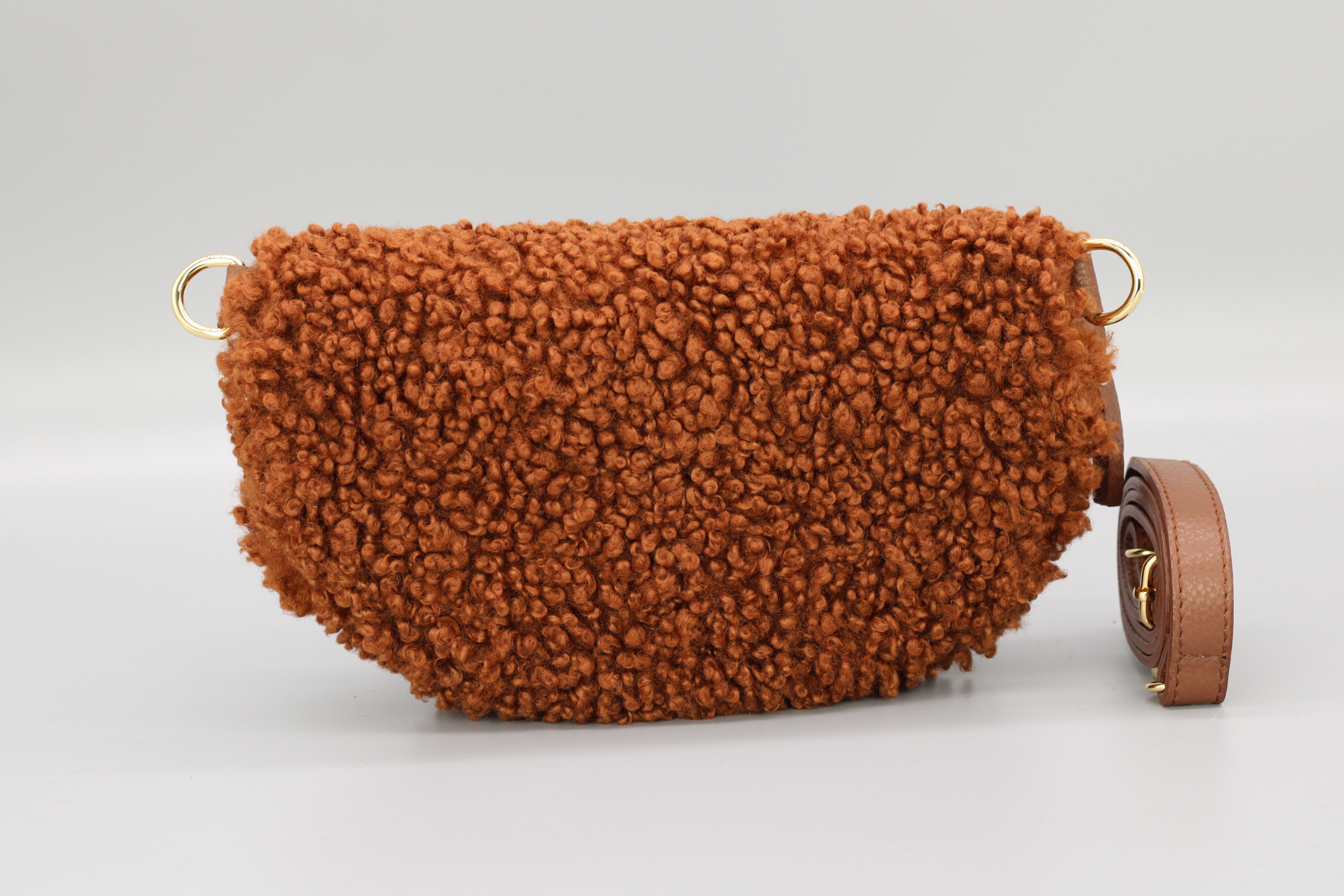 Teddy - Medium Cognac Braun (Gold)